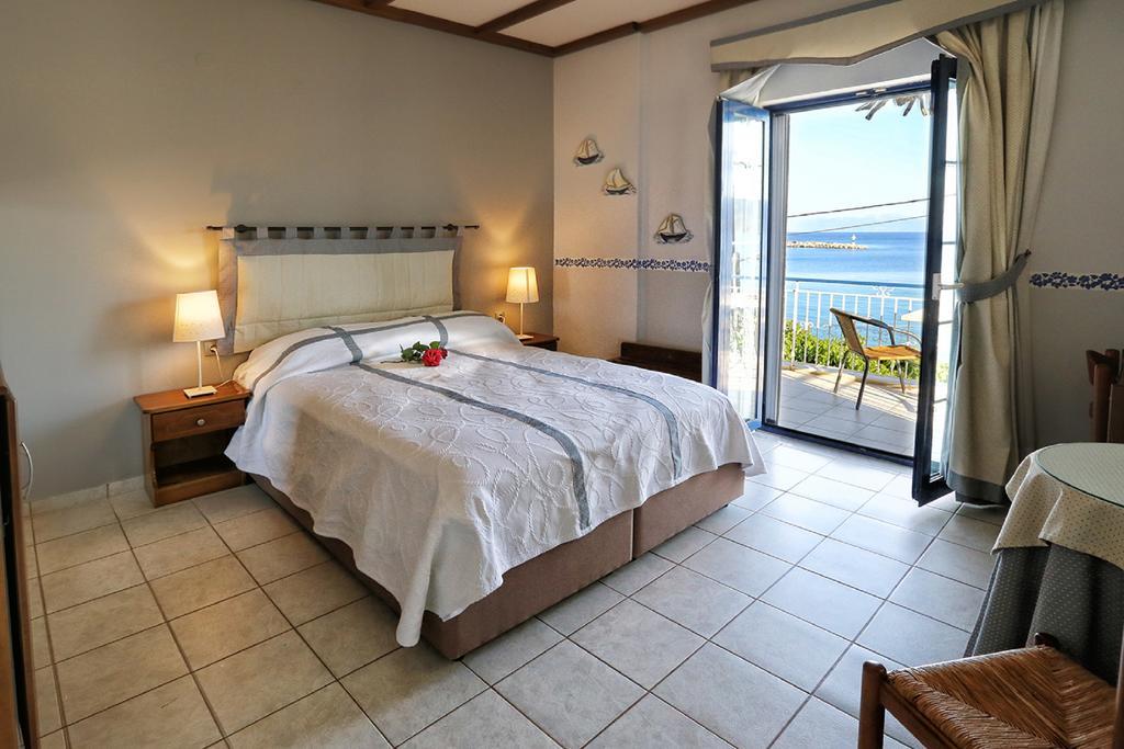 Argo Rooms & Studios Agioi Apostoloi  Rum bild