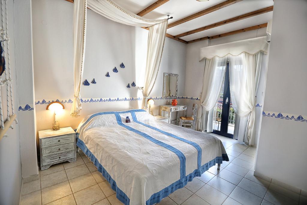 Argo Rooms & Studios Agioi Apostoloi  Rum bild