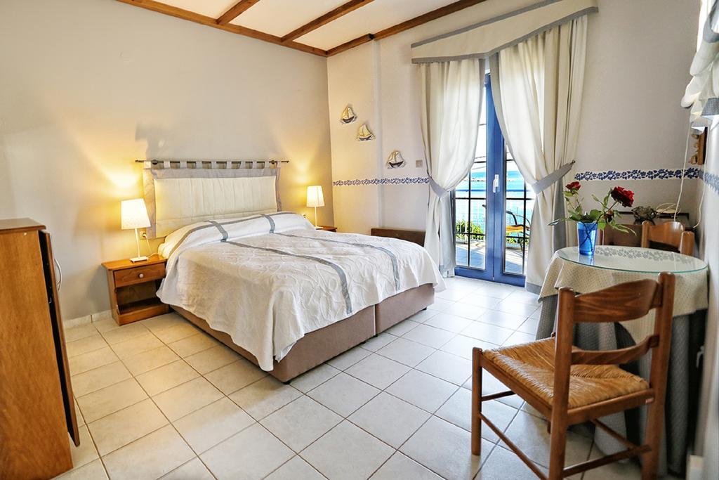 Argo Rooms & Studios Agioi Apostoloi  Rum bild
